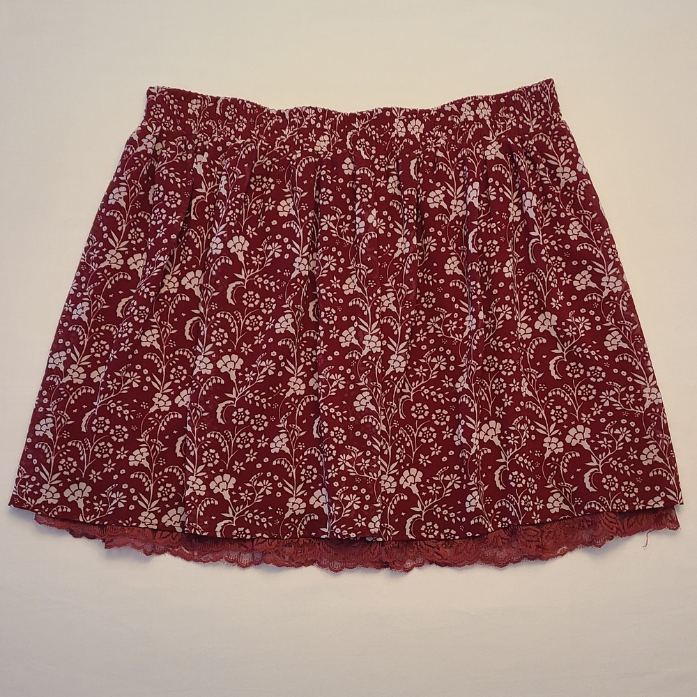 Forever 21 Red Floral Mini Skirt
